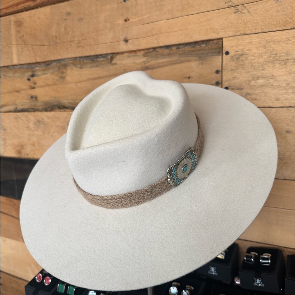 Elegant White Charlie, One horse Hat with Decorative Band